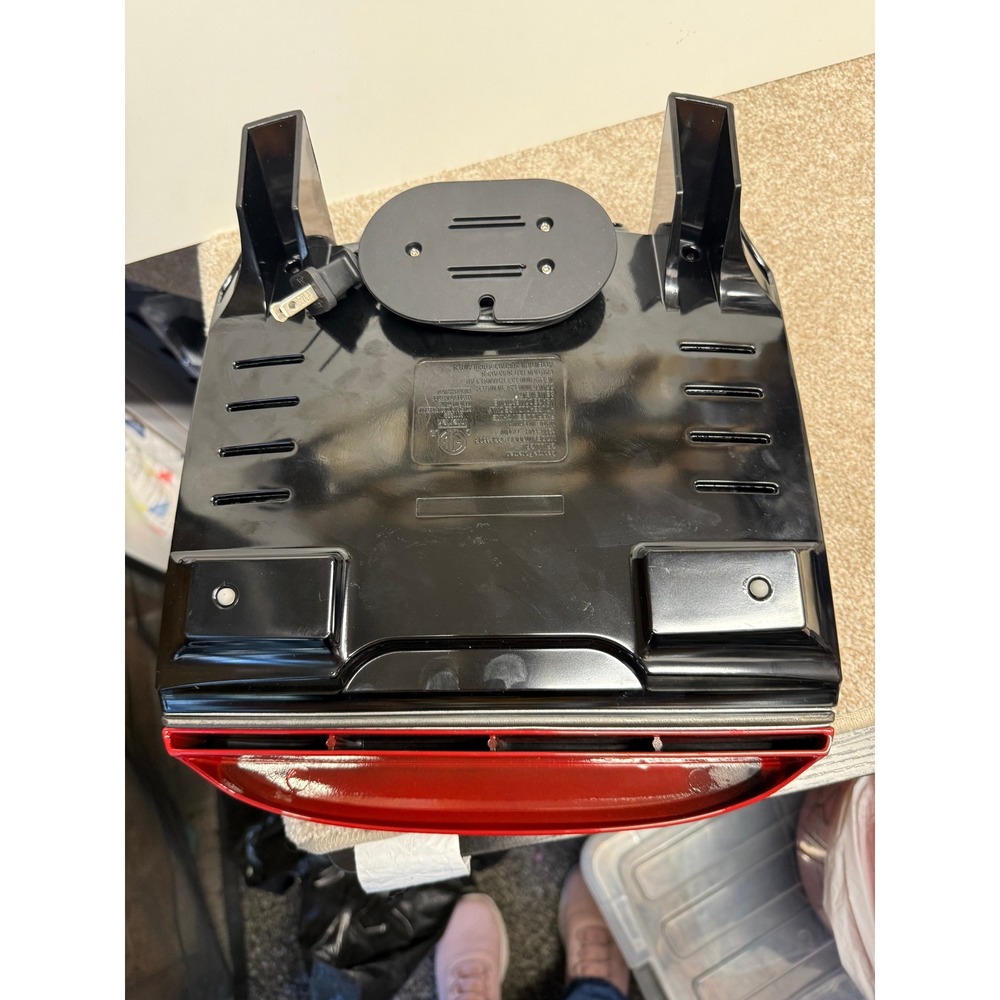 George Foreman GRP360 Electric Grill 4-Serving Red Excellent Removable Plates - Picture 12 of 13